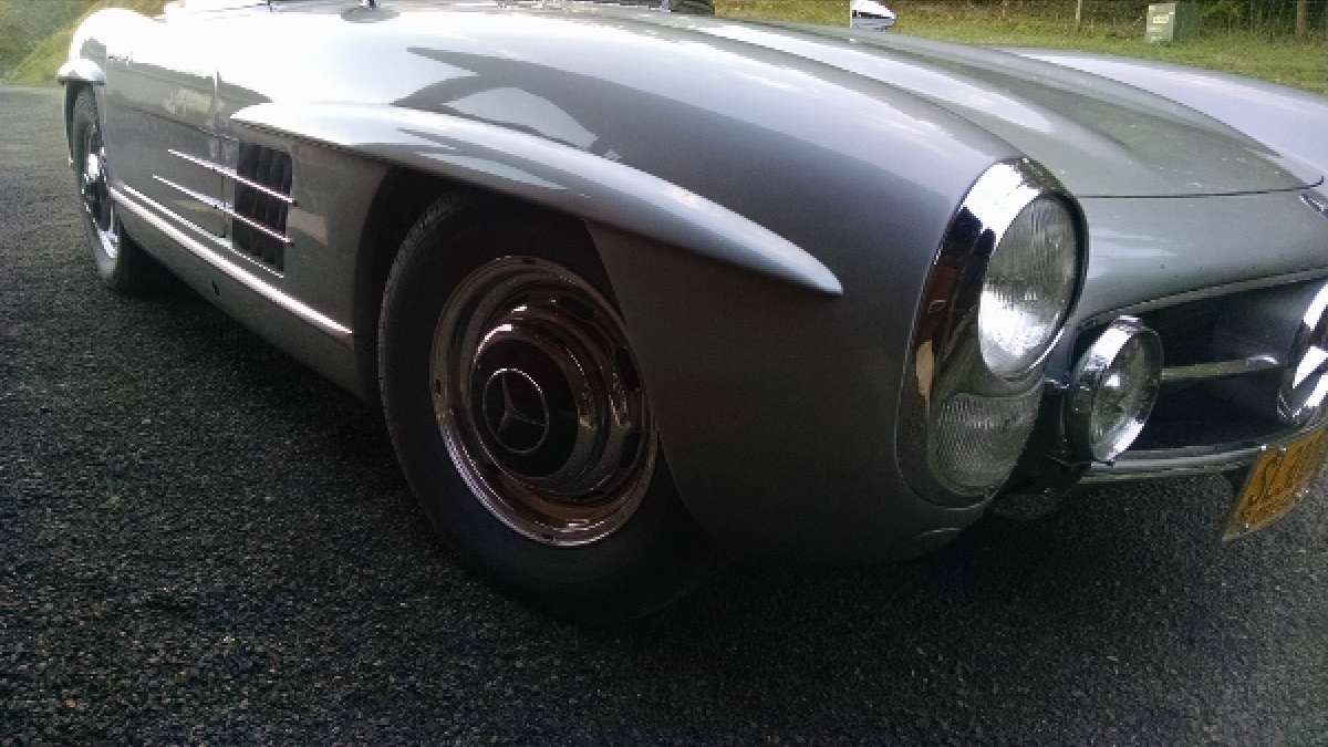 MBZ_300_SL_Roadster