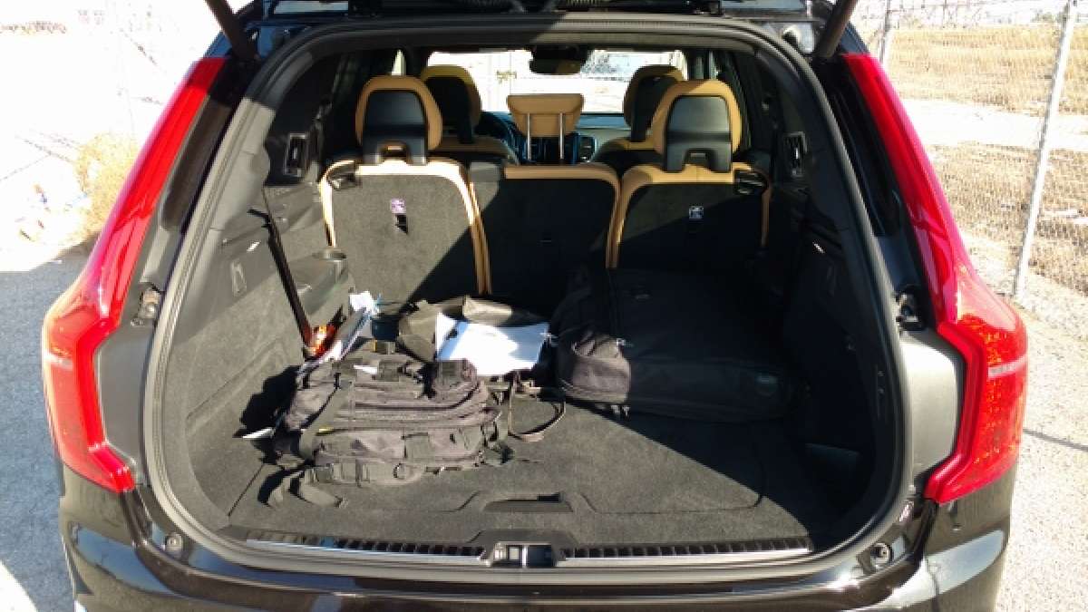 Volvo_Hatch_Utility