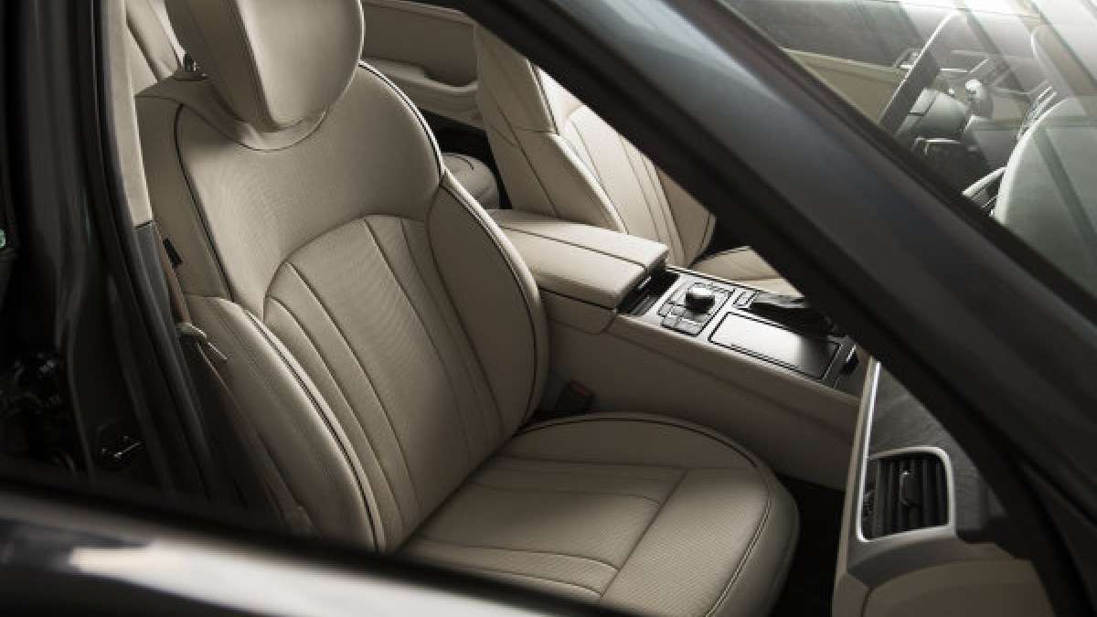 2015 genesis front seats
