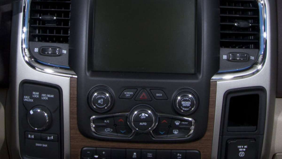 84 infotainment power wagon