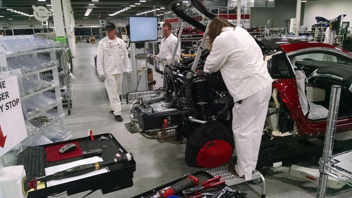 Acura_NSX_Assembly