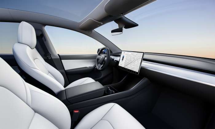 Model Y Dashboard, image Courtesy of Tesla, Inc.