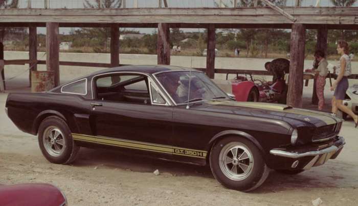 1966 Ford Mustang GT350 fastback