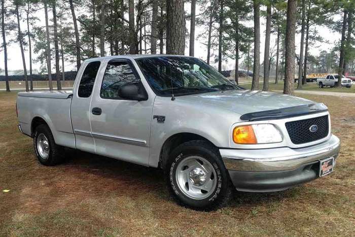 2004 Ford F-150 Heritage Edition