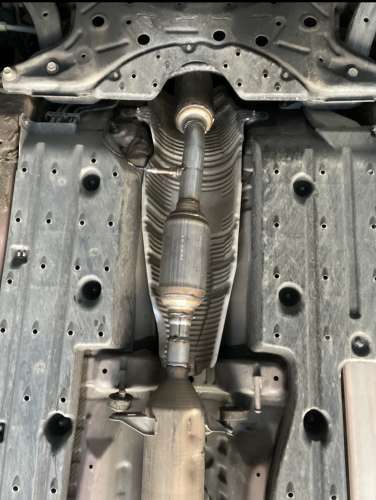 Toyota Prius with new catalytic converter installed