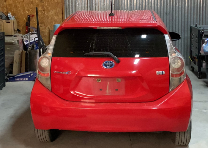 2013 Toyota Prius C Red 