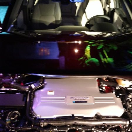 Clarity_Fuel_Cell_Generator