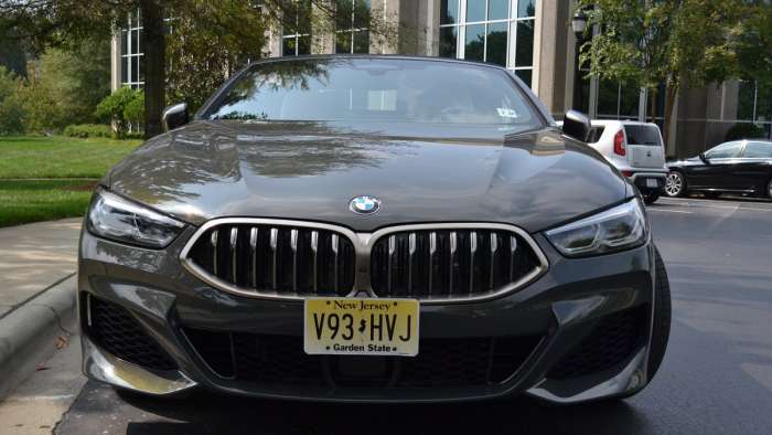 2019 BMW M850i xDrive Convertible front grille