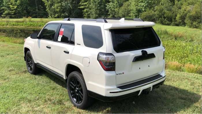 2019 Toyota 4Runner Nightshade Special Edition Blizzard Pearl profile view back end