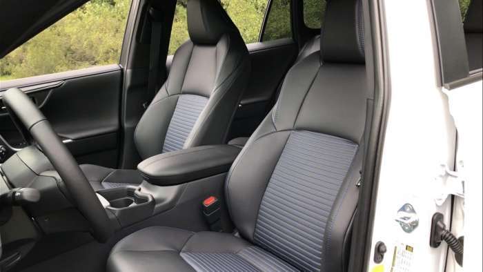 2019 Toyota RAV4 XSE Hybrid interior front seats