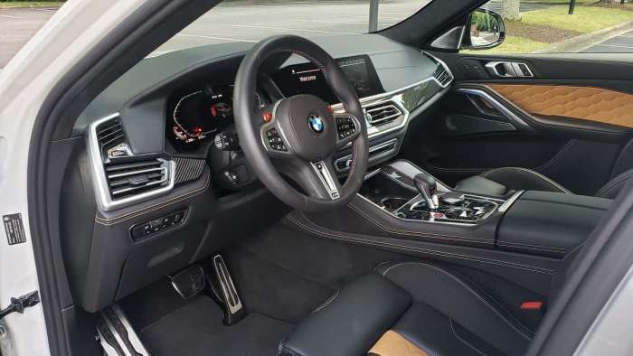 2020 BMW X6 M Competition Cockpit