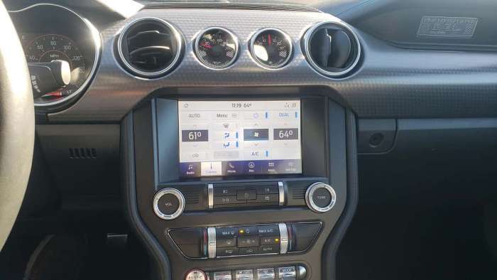 2020 Ford Mustang EcoBoost Premium interior dash board