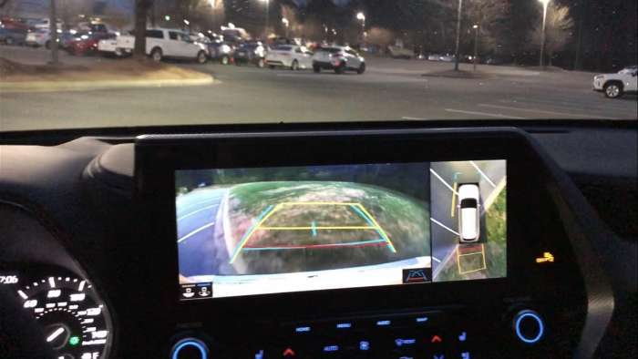 2020 Toyota Highlander Platinum interior 12.3-inch multimedia display backup camera