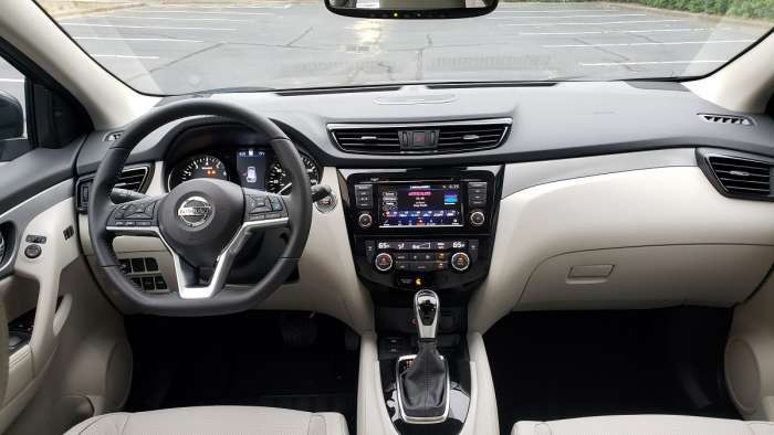 2020 Nissan Rogue Sport front interior dash