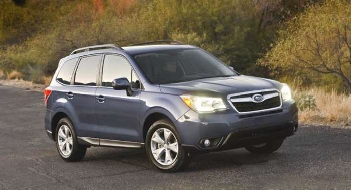 2014 Subaru Forester front side view