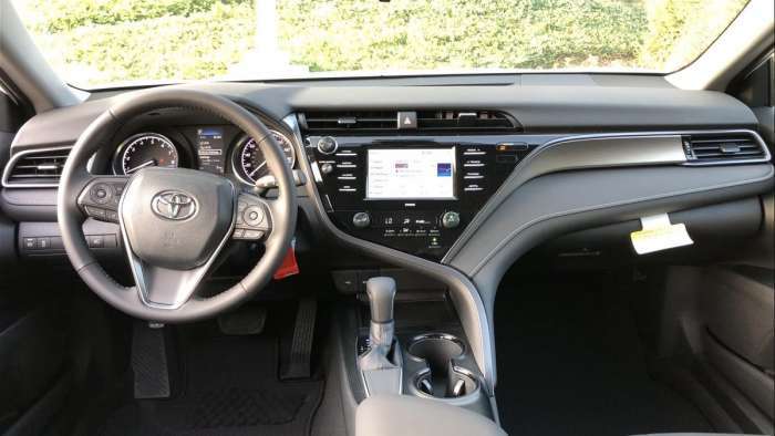 2020 Toyota Camry SE Nightshade Interior Multimedia touch screen