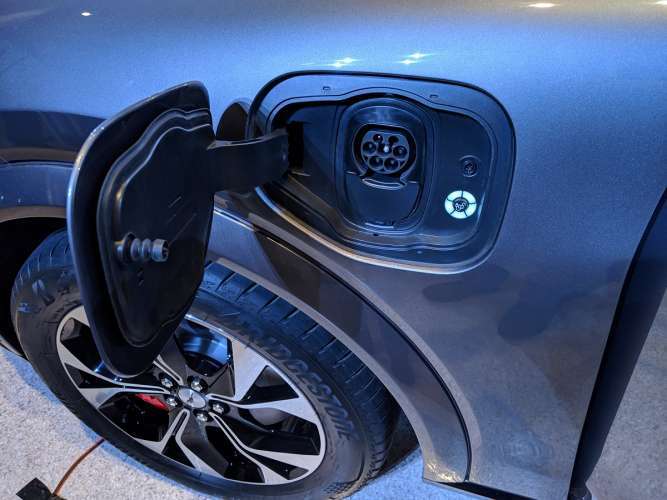 2021 Ford Mustang Mach E Charge Point