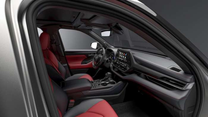 2021 Toyota Highlander XSE interior red and black seats