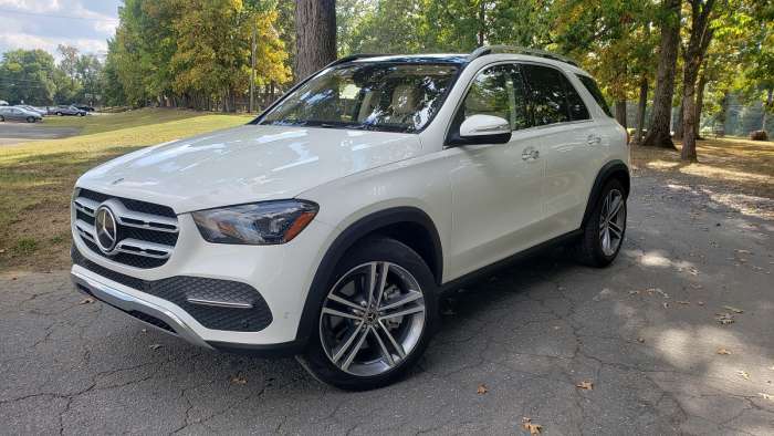 2021 Mercedes GLE450 4Matic SUV front