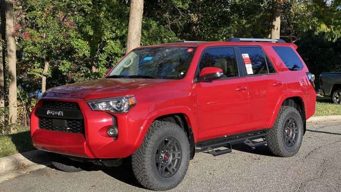 2021 Toyota 4Runner SR5 Premium Barcelona Red profile view front end