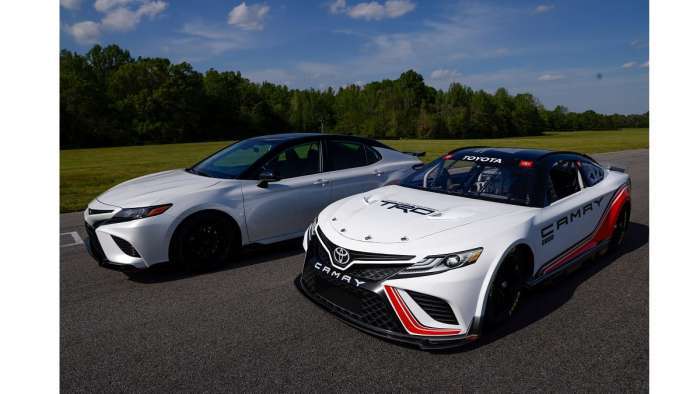 2021 Toyota Camry TRD Wind Chill Pearl 2022 Toyota Camry NASCAR front end profile view