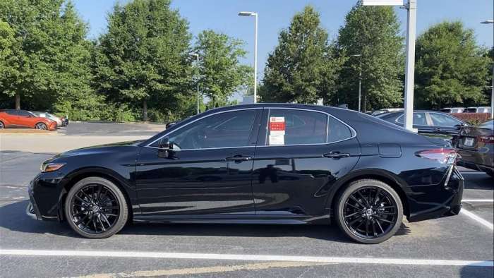 2021 Toyota Camry XSE Midnight Black profile view