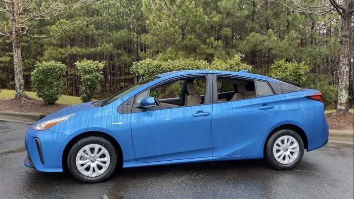 2021 Toyota Prius Electric Storm Blue profile view