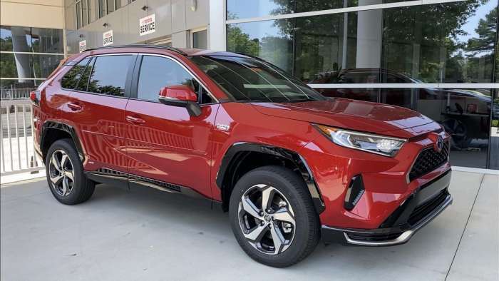 2021 Toyota RAV4 Prime XSE Premium Package Supersonic Red charging profile front end