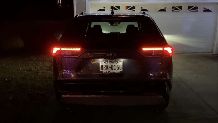How 2021 Toyota RAV4 Hybrid Looks at Night (with Video ...