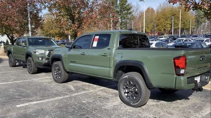 2021 Toyota Tacoma Trail Edition Army Green profile back end rear end
