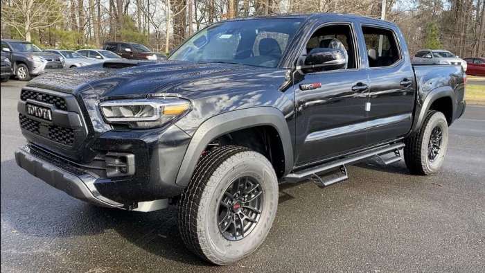 2021 Toyota Tacoma TRD Pro Midnight Black profile front end