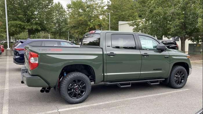 2021 Toyota Tundra SR5 CrewMax TRD Off-Road Army Green profile view