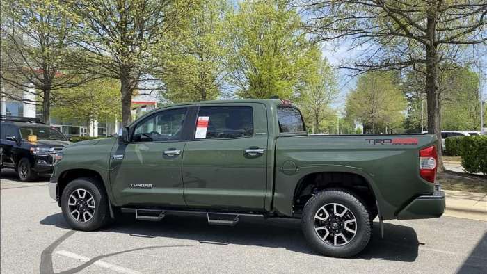2021 Toyota Tundra TRD Off-Road Army Green profile view