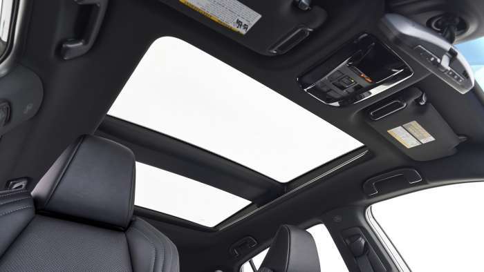 2021 Toyota Venza Limited Star Gaze panoramic glass roof