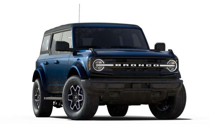 2021 Ford Bronco Outer Banks trim