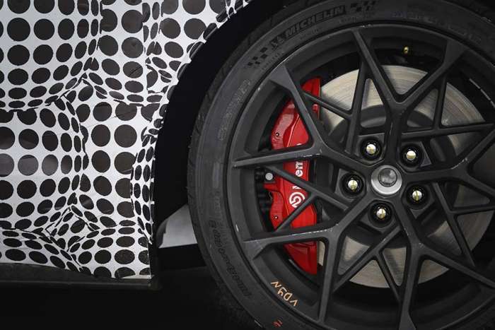 Brembo brakes on 2021 Ford Mustang Mach 1