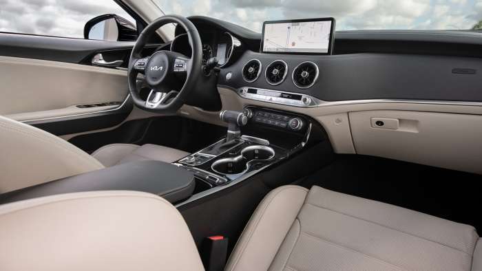 2022 Kia Stinger GT2 RWD V6 interior
