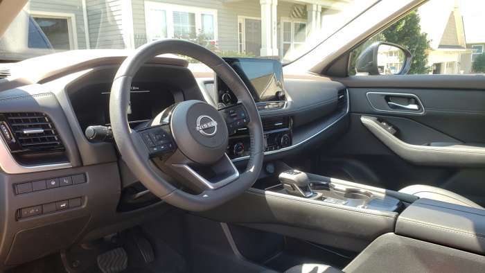 2022 Nissan Rogue Platinum FWD Review interior look