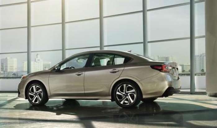 2022 Subaru Legacy pricing, features, specs