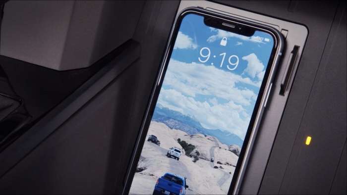 2022 Toyota Tundra interior Qi wireless charging