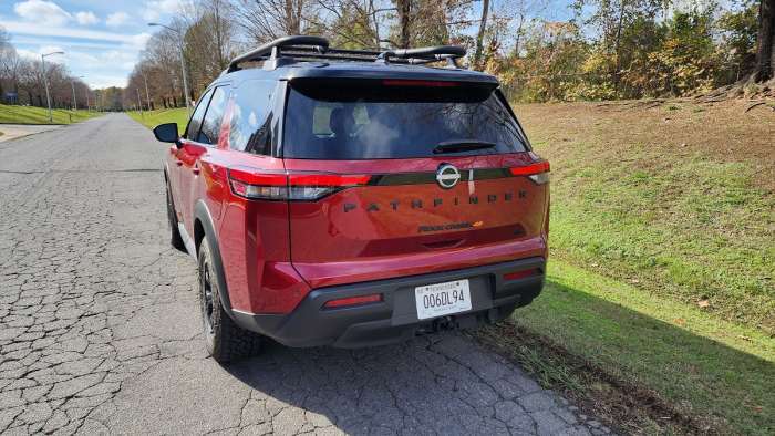 2023 Nissan Pathfinder rear exterior