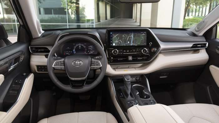 2023 Toyota Highlander Limited interior toyota audio multimedia