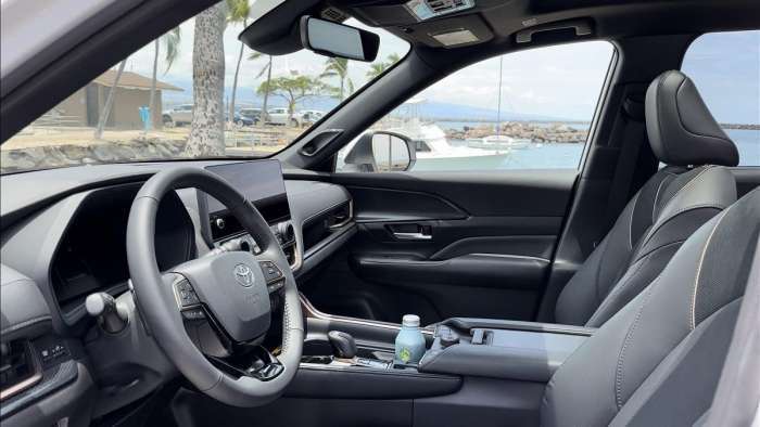 2024 Toyota Grand Highlander Limited interior front seats black seats