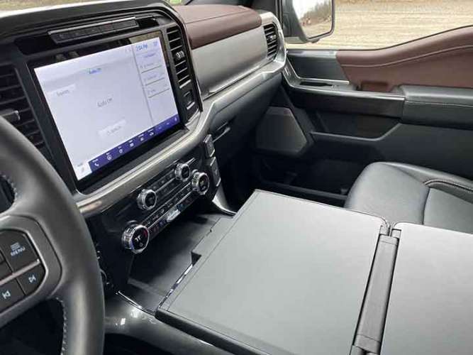 Fold flat work surface in 2021 Ford F-150