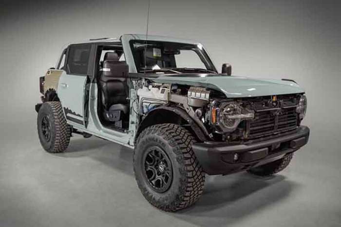Ford Bronco two-door customized