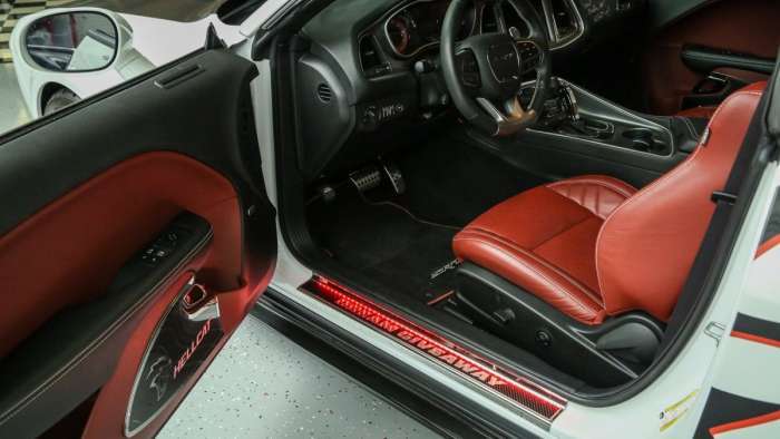 Dream Giveaway Dodge Challenger SRT Hellcat Extreme Redeye
