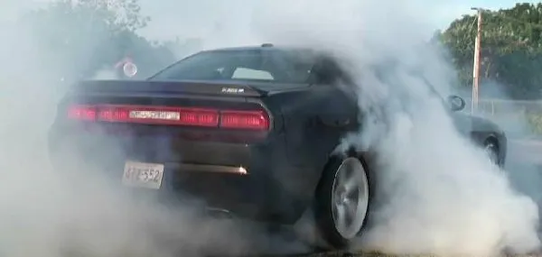 Dodge Challenger Burnout