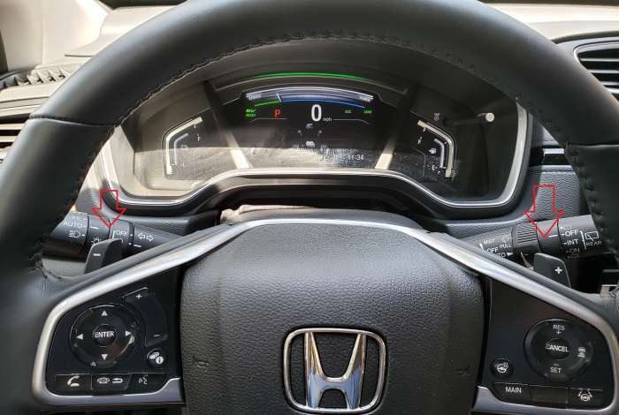 Honda CR-V Hybrid AWD image by John Goreham
