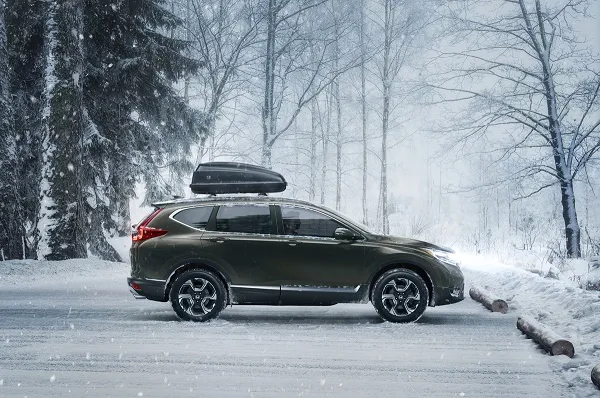 2017_Honda_CR-V_Touring_Snow
