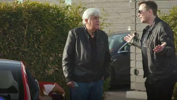 Elon Musk Recants his word to Jay Leno about Tesla Cybertruck's size
